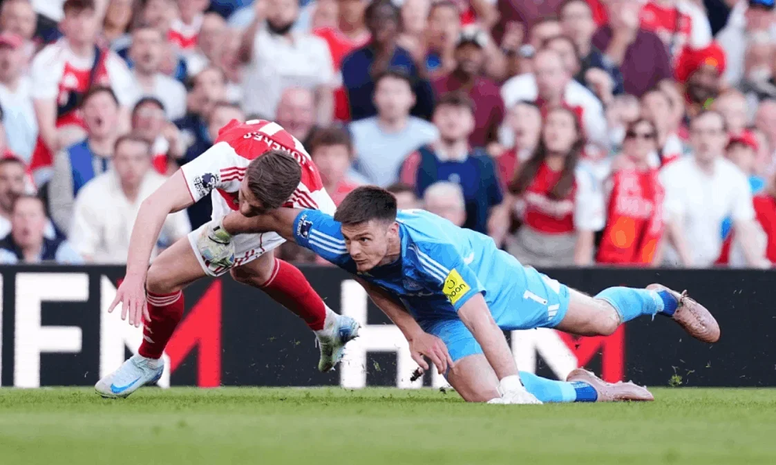 var-cuop-di-chien-thang-cua-arsenal-1